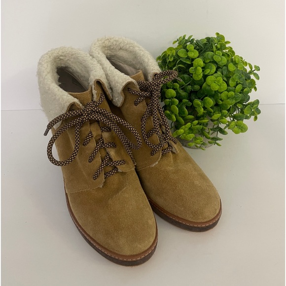 Caslon Henry Leather Wedge Bootie Size 9 - Picture 2 of 8